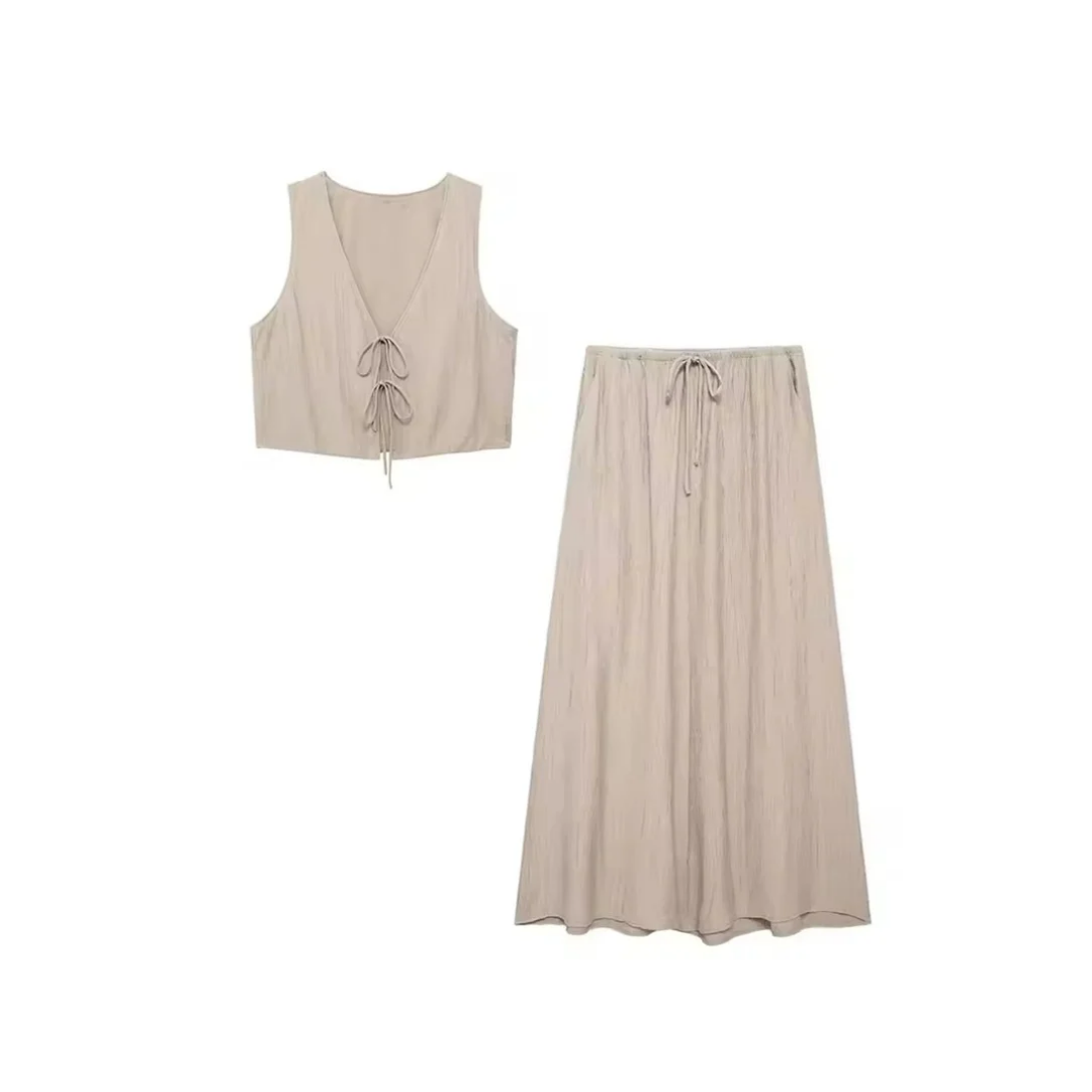 Sommerliches Crop-Top und Rock Set