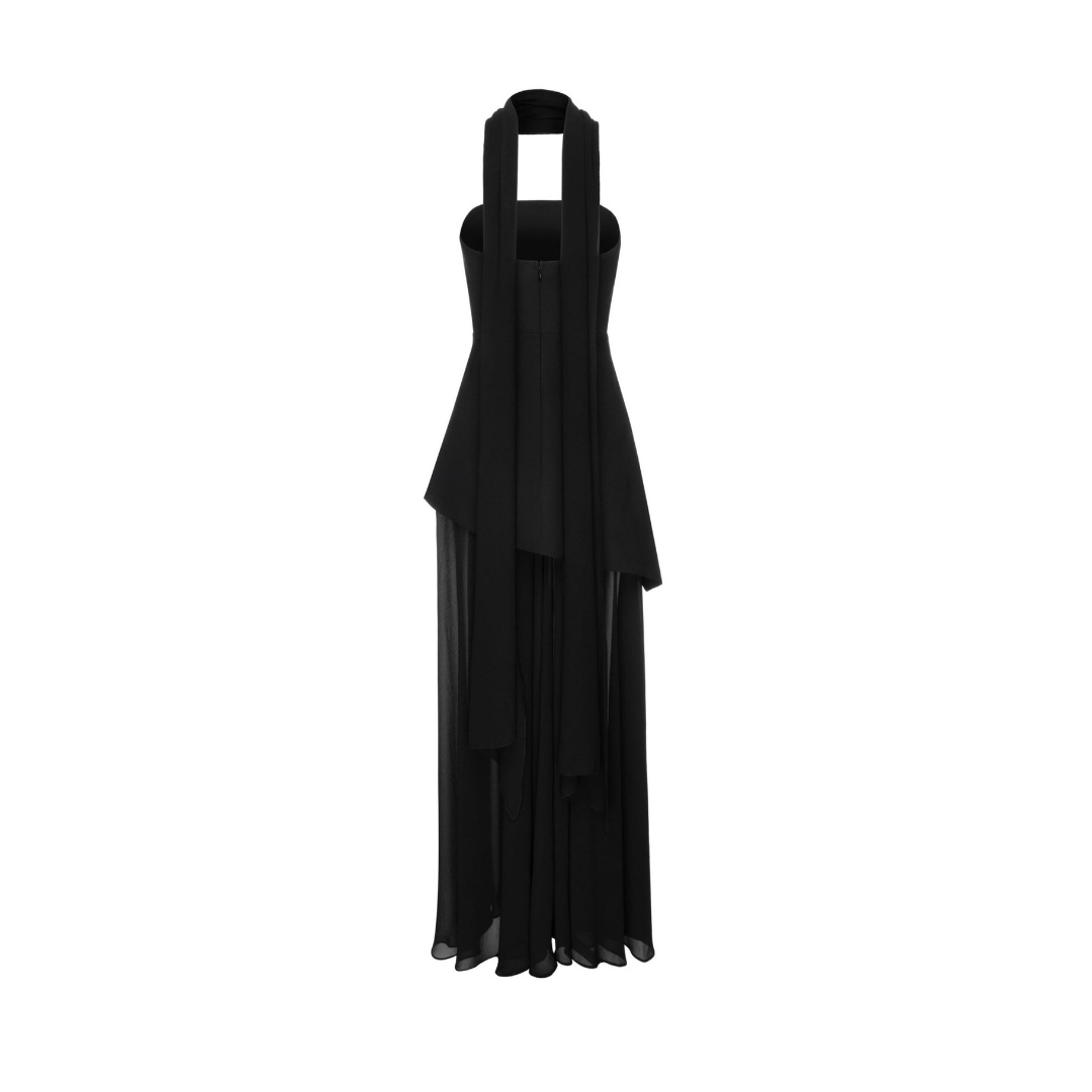 Elegantes Abendkleid mit Halterneck