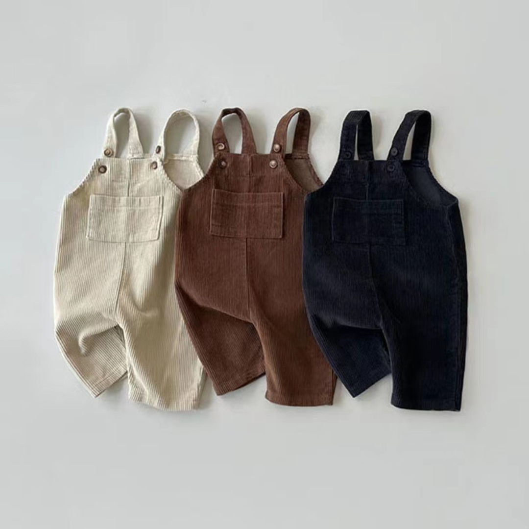 Kuschelige Baby-Overalls aus Baumwolle