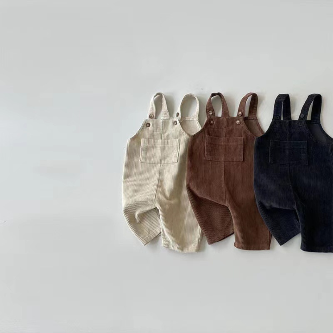 Kuschelige Baby-Overalls aus Baumwolle