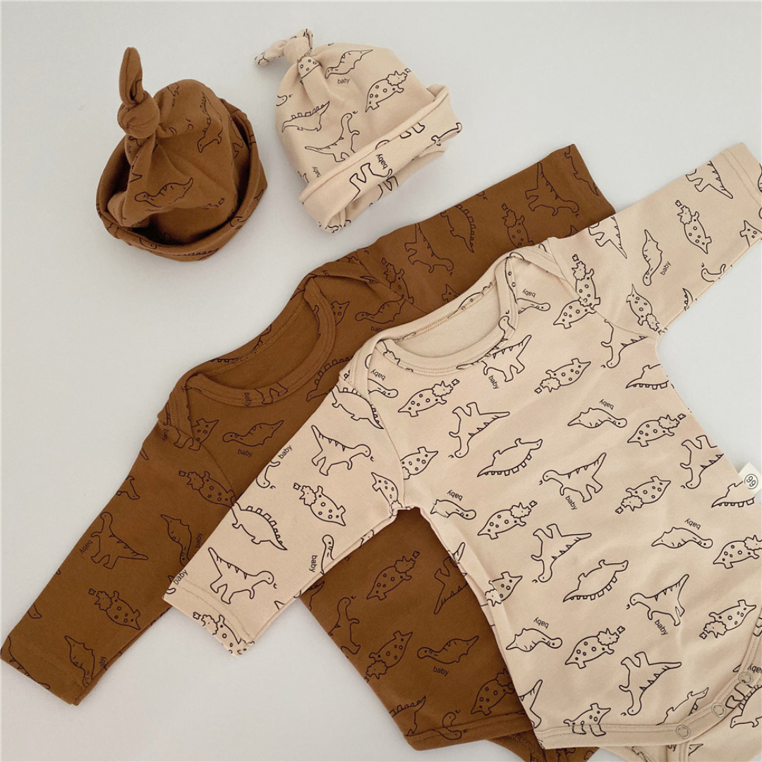 Dreiteiliges Set mit Dinosaurier-Muster
